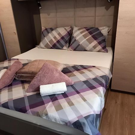 Mobile Home Agava Biograd Na Moru Ngoại thất bức ảnh