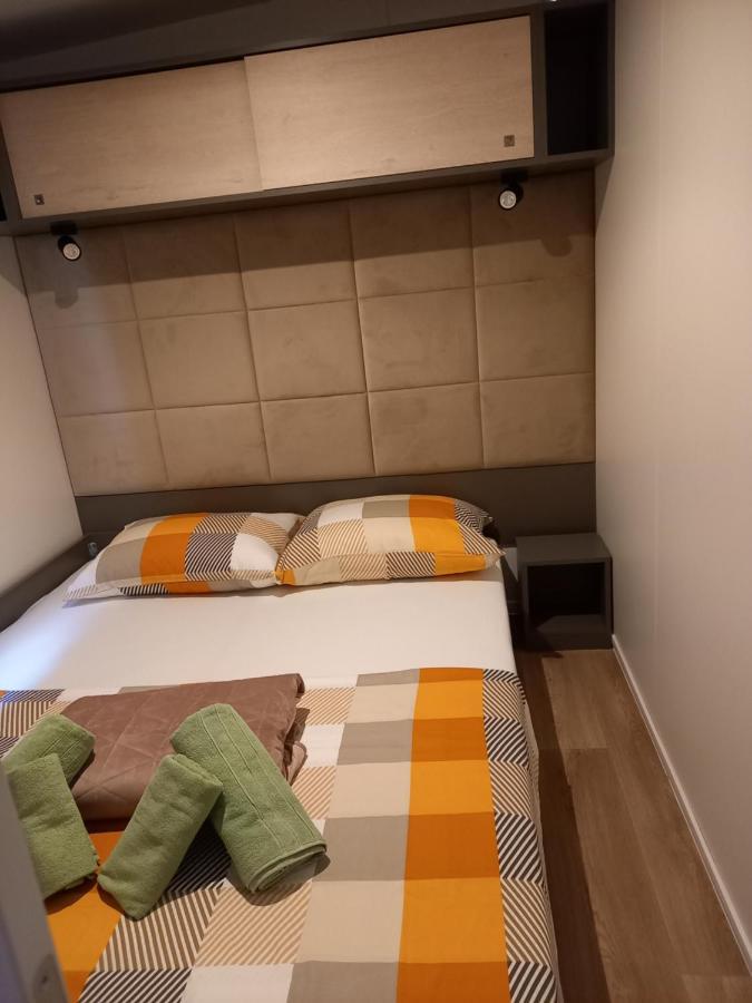 Mobile Home Agava Biograd Na Moru Ngoại thất bức ảnh
