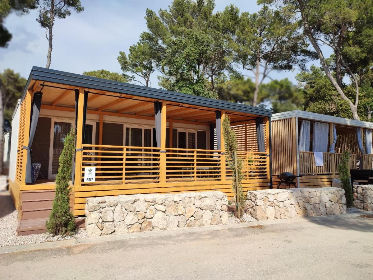 Mobile Home Agava Biograd Na Moru Ngoại thất bức ảnh